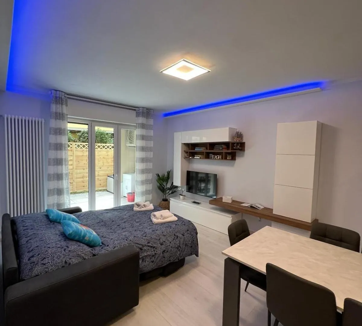 Appartamento Il Maestrale Viareggio 0*,  Italy